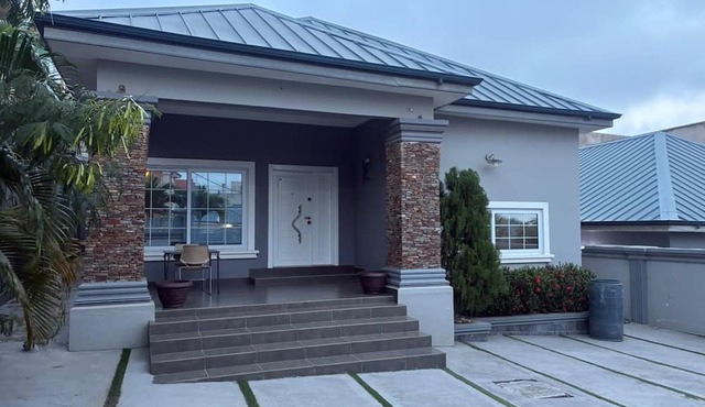 Heritage Comfort & Peace, Your Perfect Getaway. Self compound, gated house in Accra