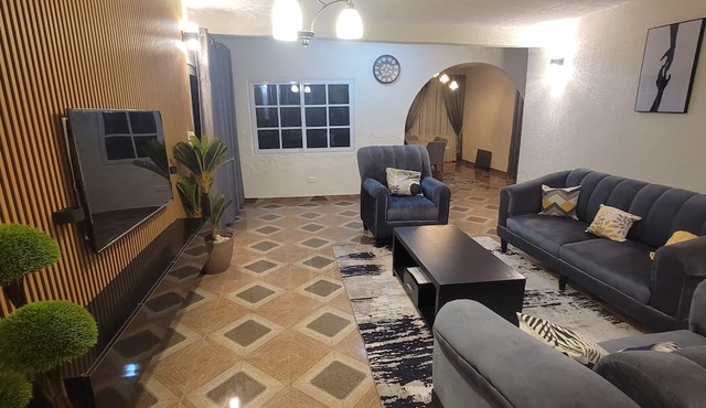 Cozy 2BR house near Knust. The Willows in Kumasi
