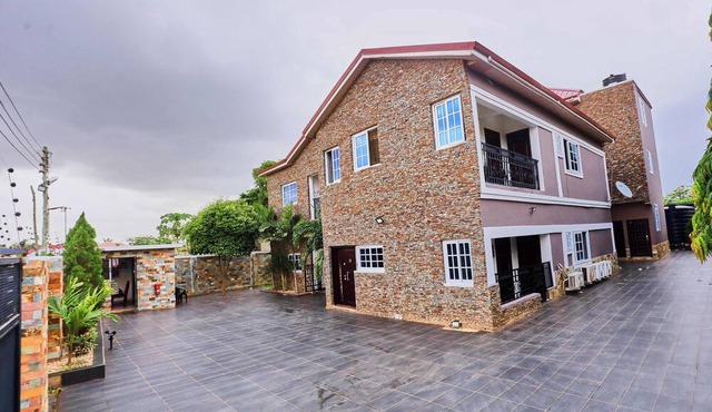 2-bedroom apartment in serene Adenta Municipality with AC