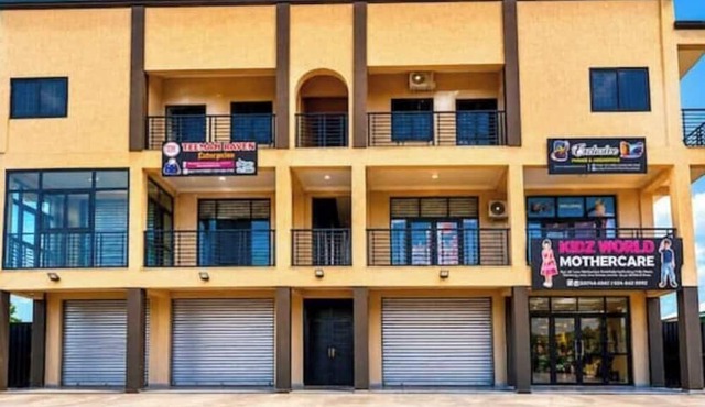Modern Two-Bedroom Apartment | Starlink Wi-Fi