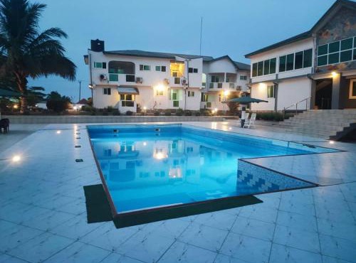 Lois Beach Resort