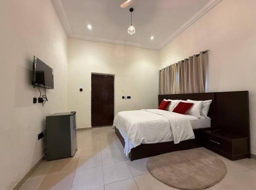 Velvet Luxury Lodge in Sotuom