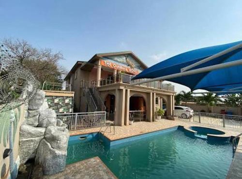 The Outback Hotel in Taifa