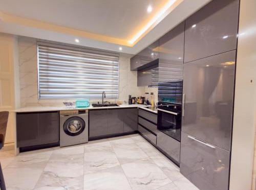 Gateway Lakeside Hotel Apartments Accra Ghana in Apenkwa