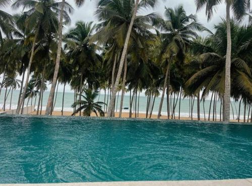 Private Oceanfront Estate | Elmina/Komenda in Komenda