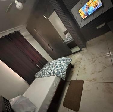 Modern 2 Bedroom Apartment in Gated Compound Willjeth Family Guesthouse in Santasi Apampatia Kumasi in Bekwami