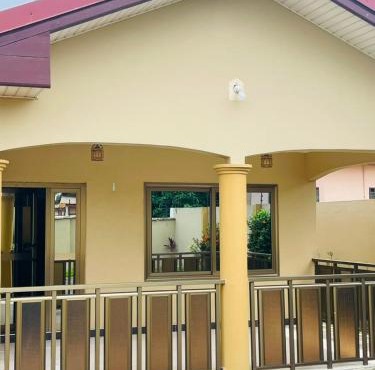 Joyet Guest House in Amasaman