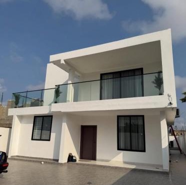 OMANE LUXURY APt