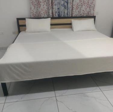 Nonkar Lodge & Food in Accra