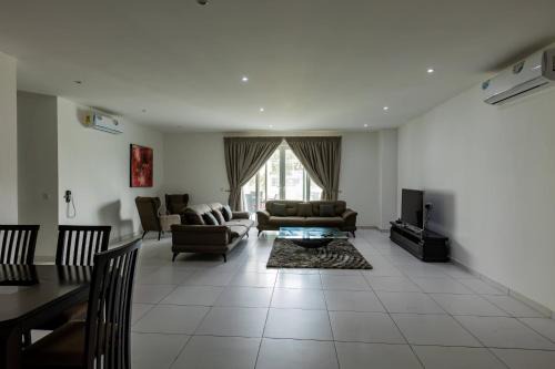 Accra Fine Suites - Henrietta's Residences in Accra
